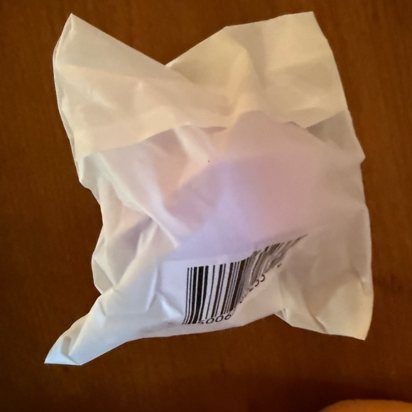 ❤️ 3/$25 Laruce Beauty Makeup Sponge - Picture 3 of 3